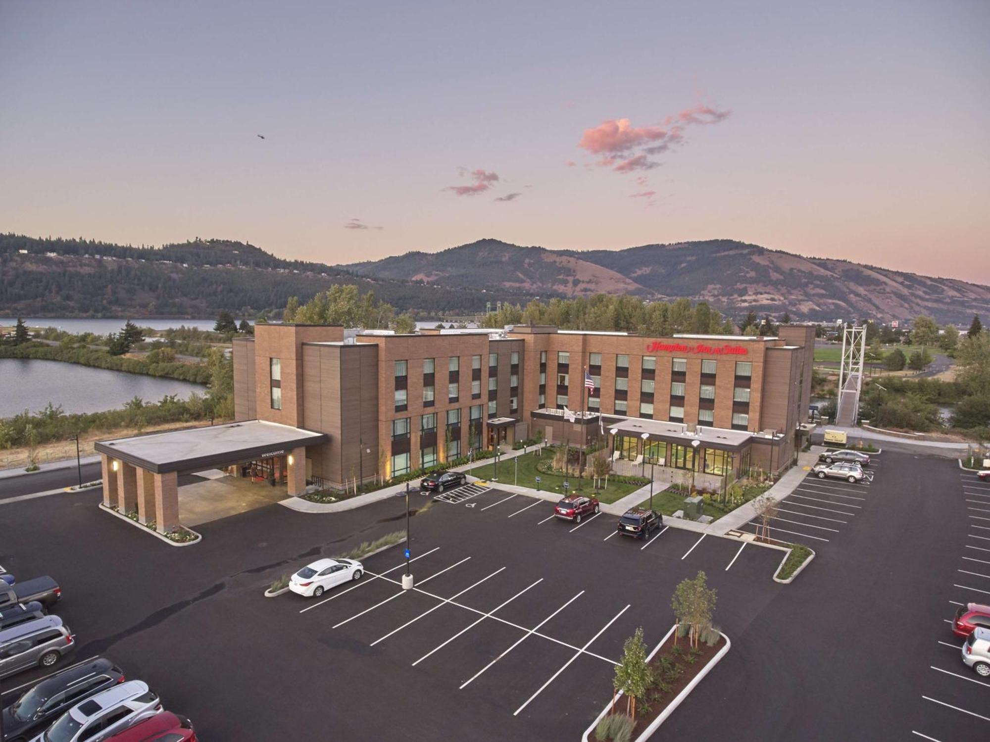 Hampton Inn & Suites Hood River Exterior foto